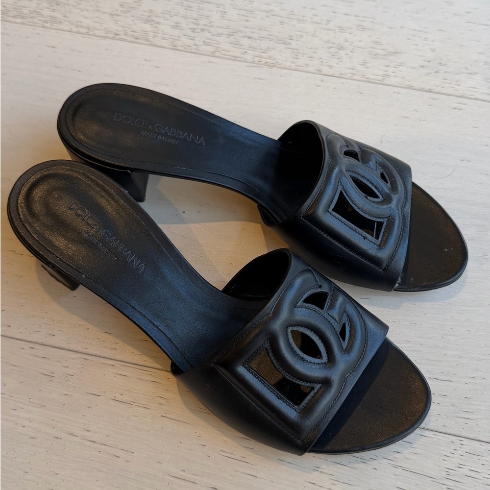 Dolce & Gabbana Black Mules